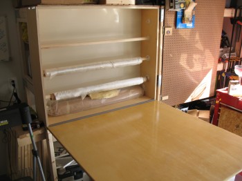 Glass cutting table/cabinet