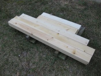 Tops of sawhorses for wing install