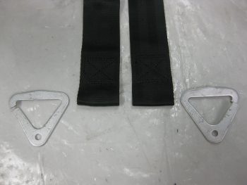 Seatbelt straps free of brackets